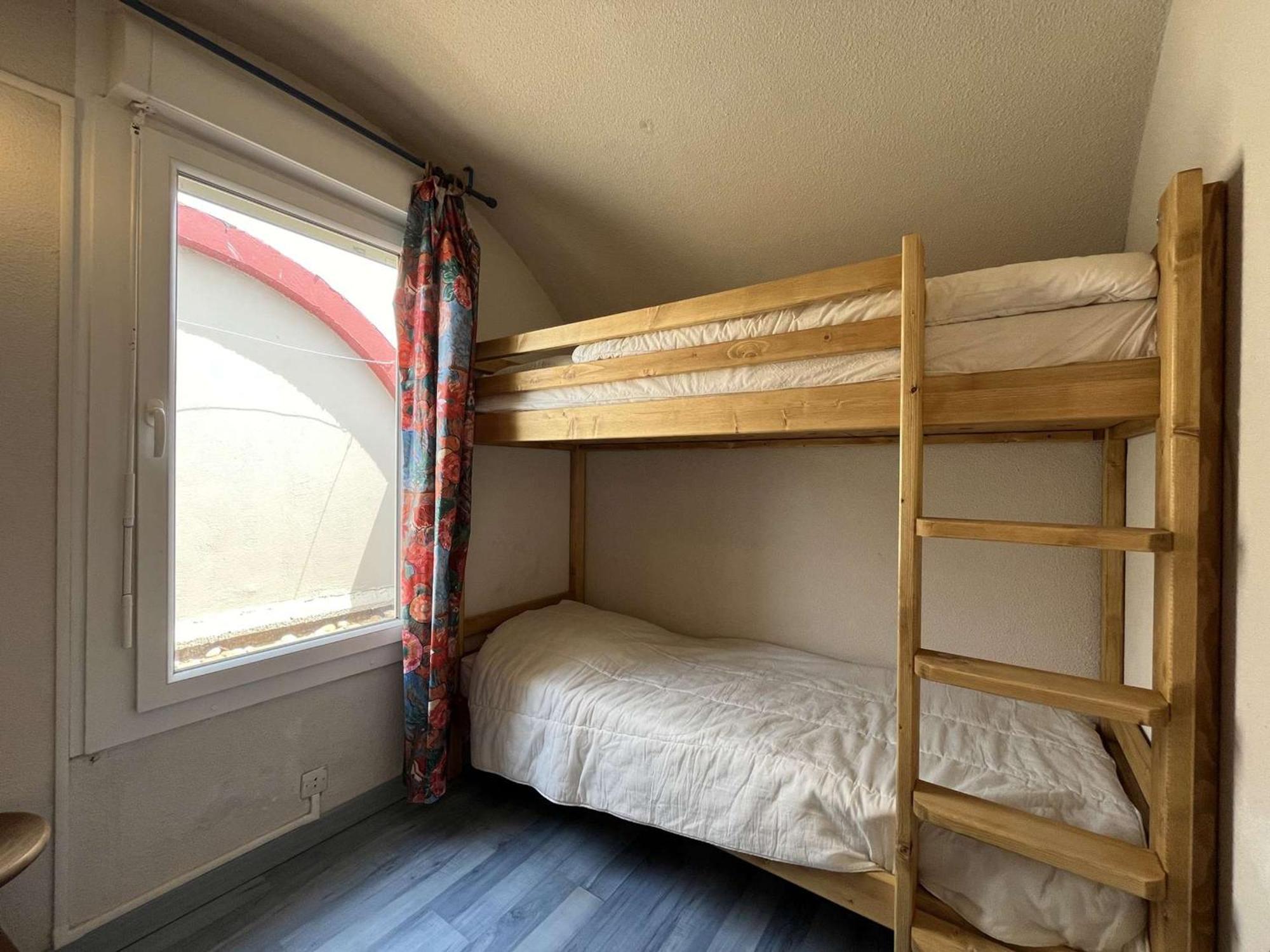 Appartement Renove 2 Chambres Avec Piscine Et Parking, A 6 Couchages Pres De La Plage - Fr-1-229-103 格吕桑 外观 照片