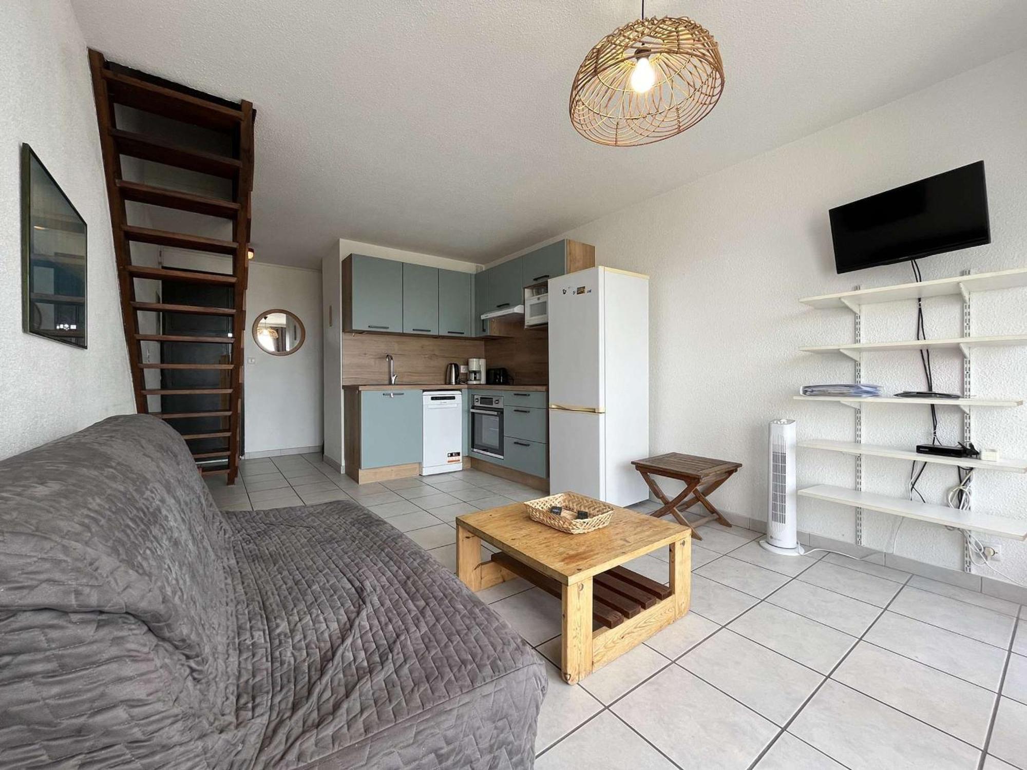 Appartement Renove 2 Chambres Avec Piscine Et Parking, A 6 Couchages Pres De La Plage - Fr-1-229-103 格吕桑 外观 照片